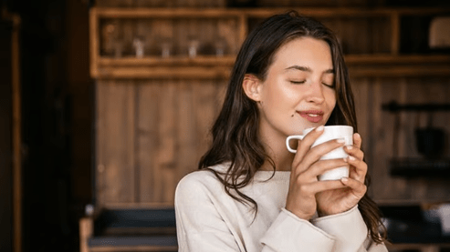 Participants of Coffee Gut–Brain Axis Study, who drank decaffeinated coffee showed significant improvement in memory and learning tests, along with improved sleep quality and physical activity.